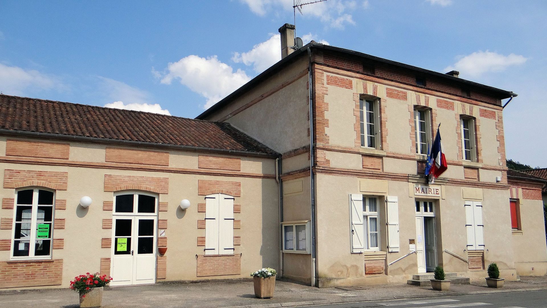 La mairie de Touffailles