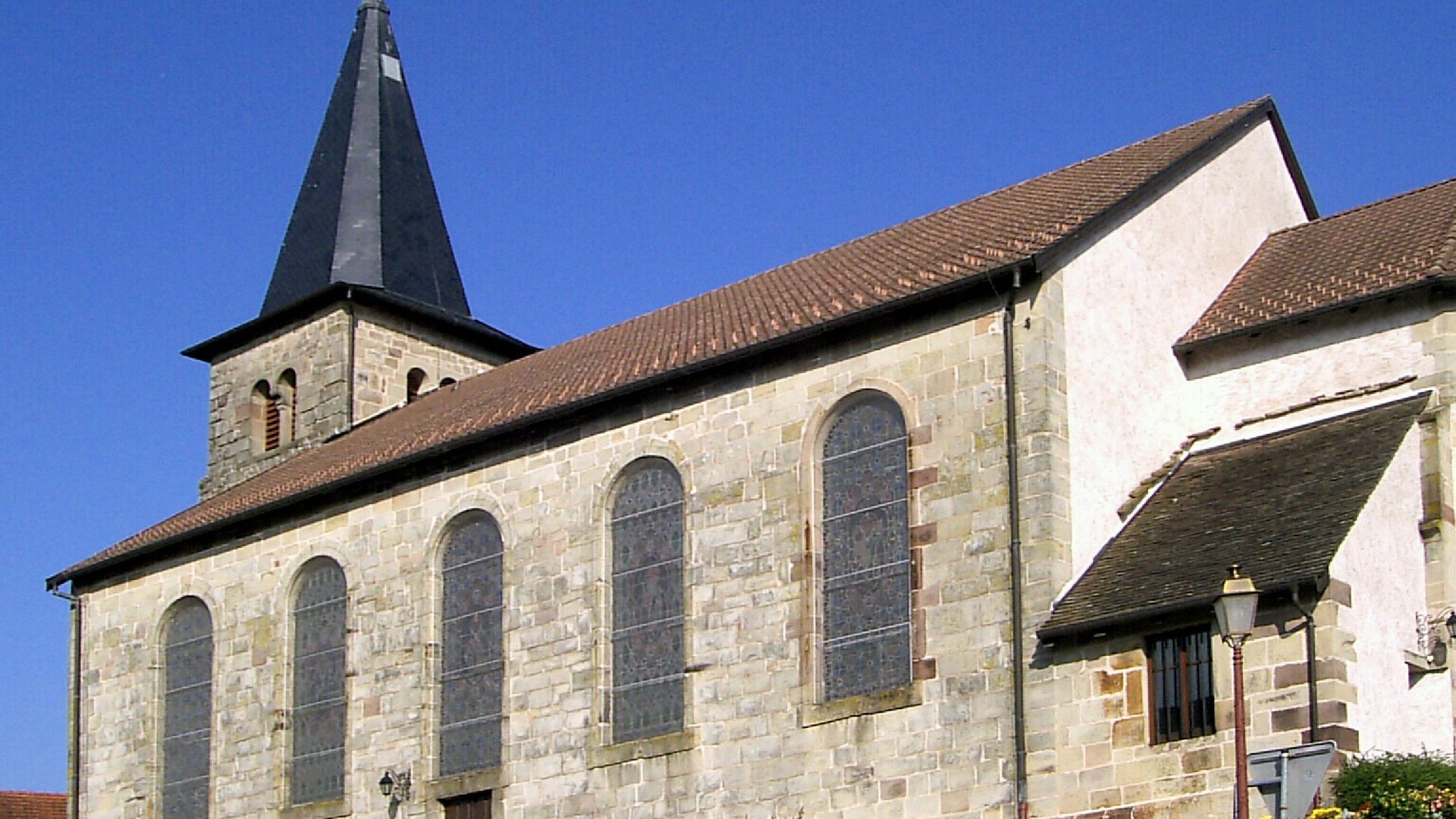 L’église de La Chapelle-aux-Bois