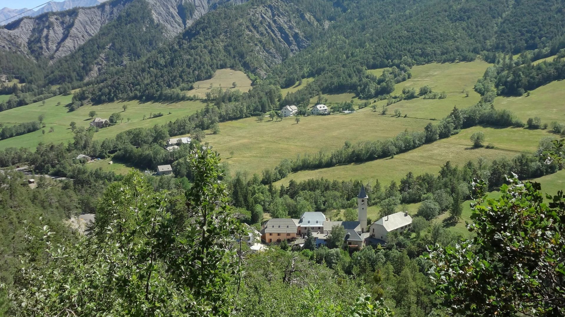 Vue d’Uvernet-Fours