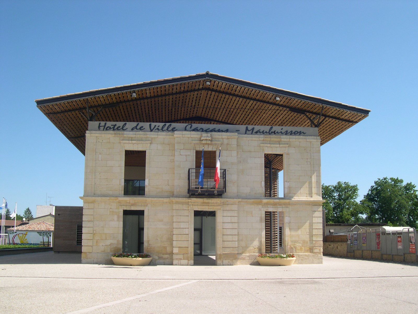 La mairie de Carcans