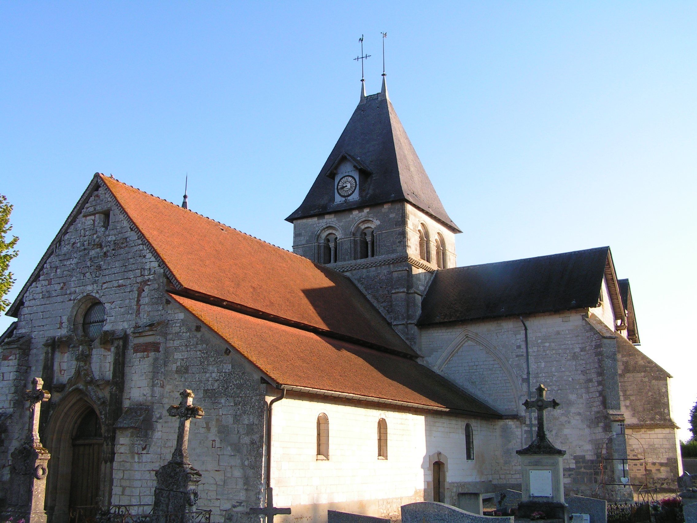 L’église de Poivres