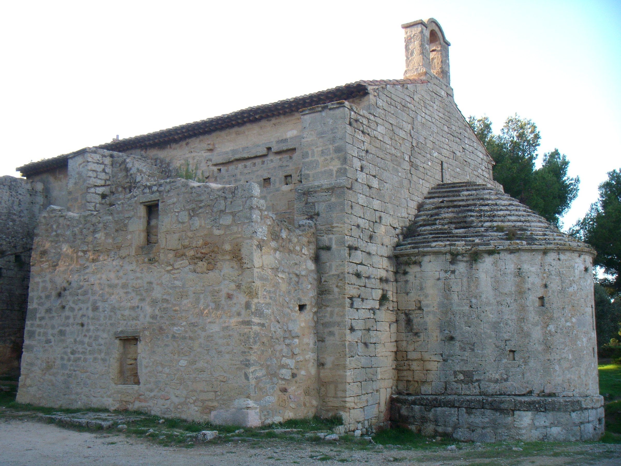 Vue de Saint-Mitre-les-Remparts