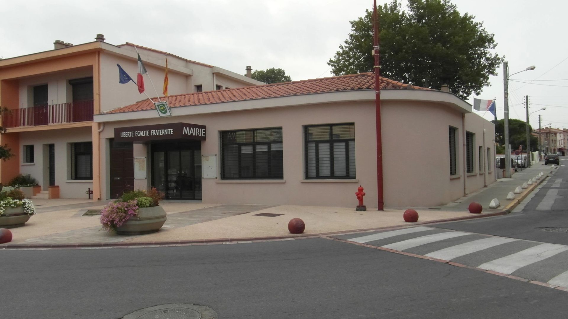 La mairie de Toulouges