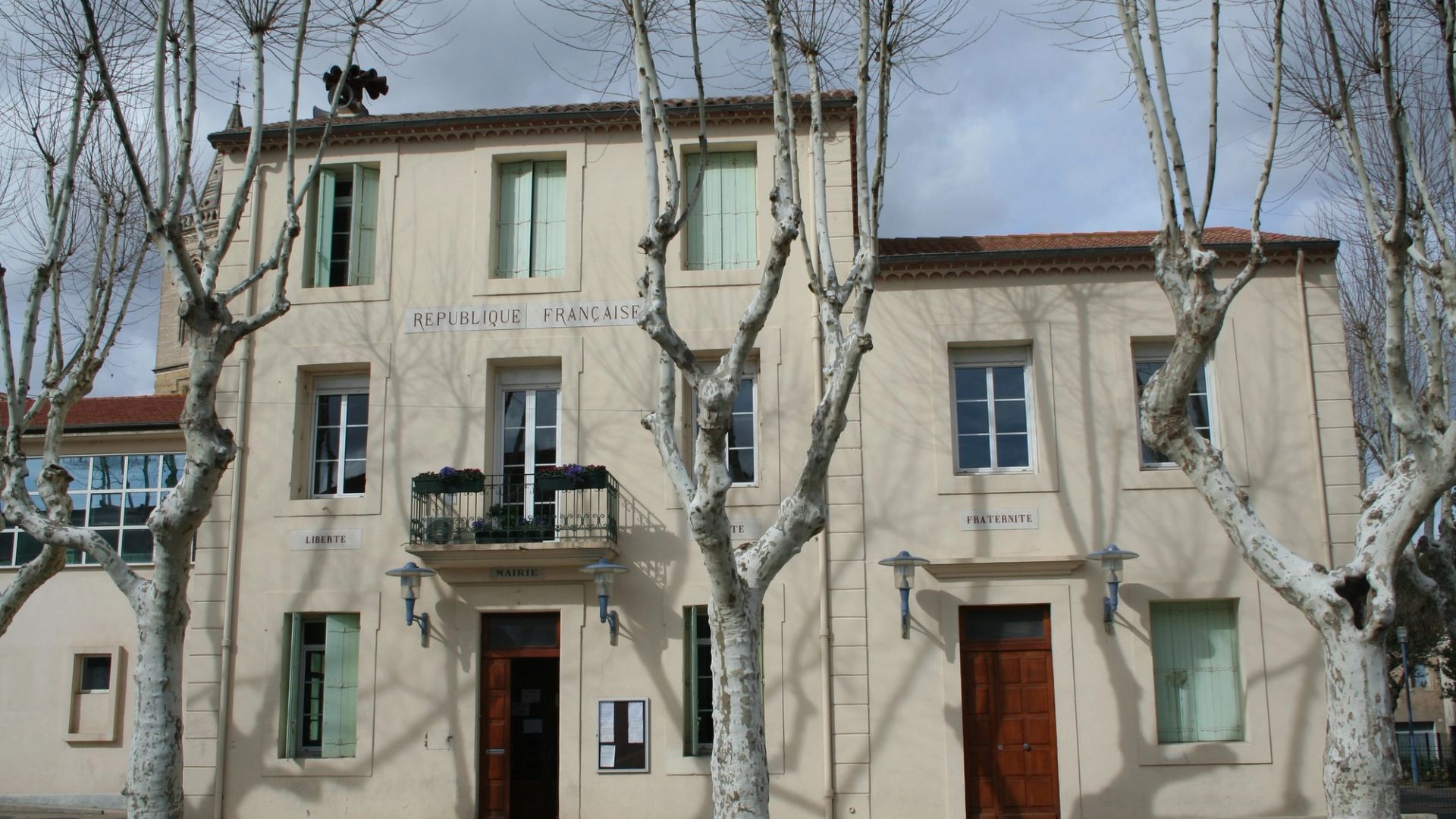 La mairie de Saint-Thibéry