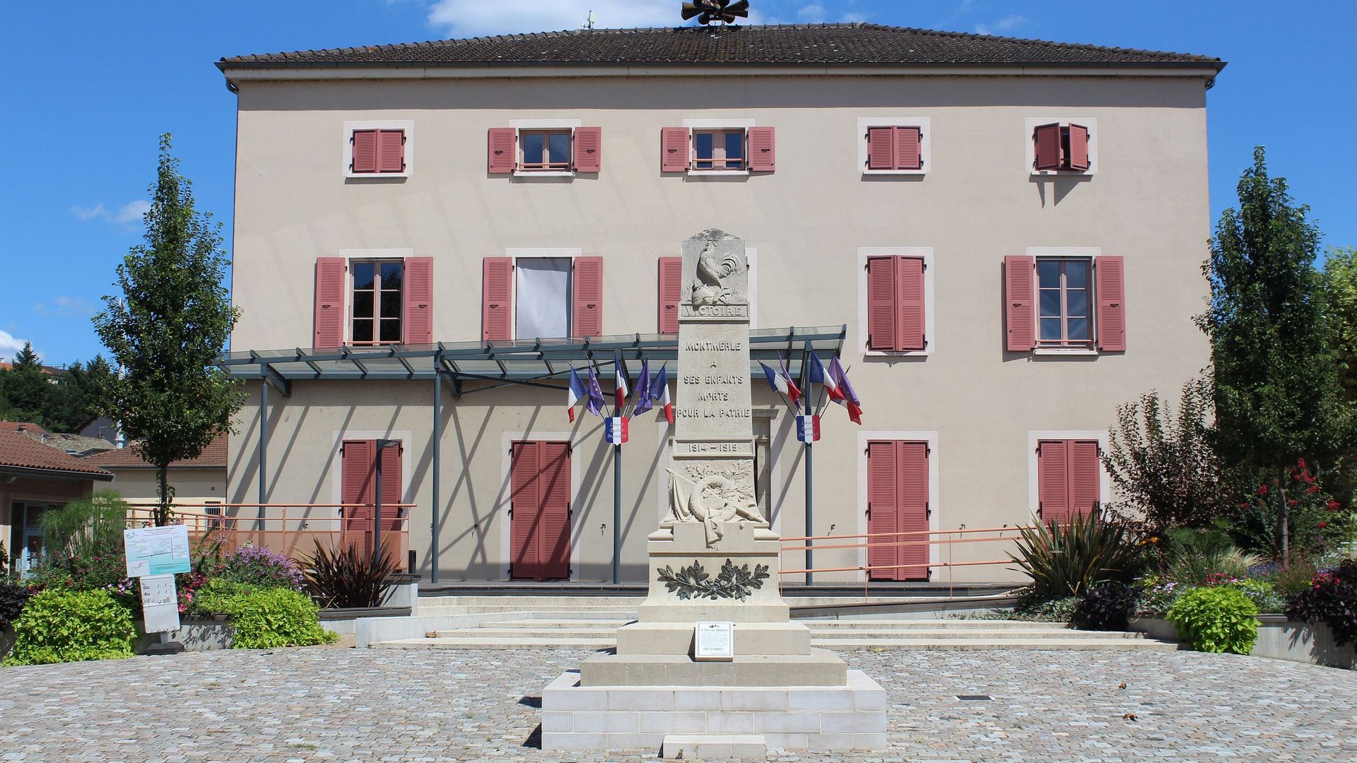 La mairie de Montmerle-sur-Saône