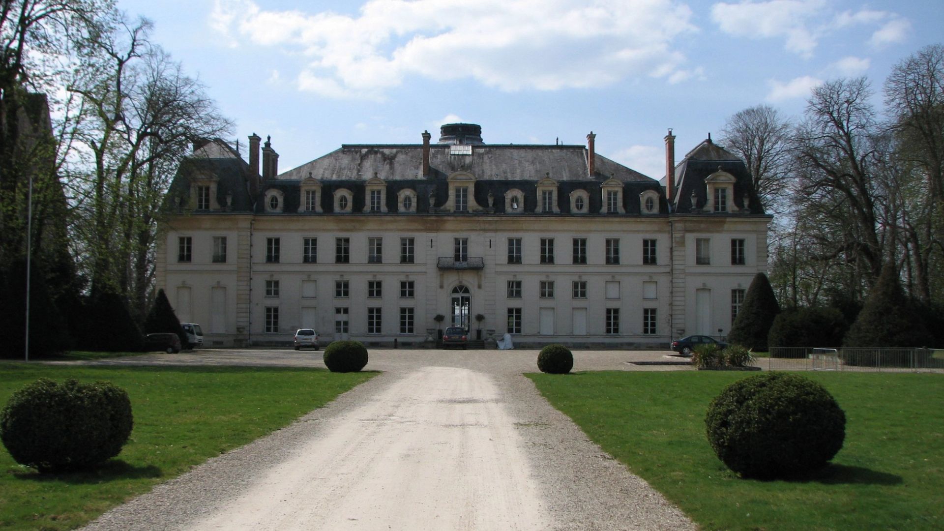 Le château de Vaux-le-Pénil