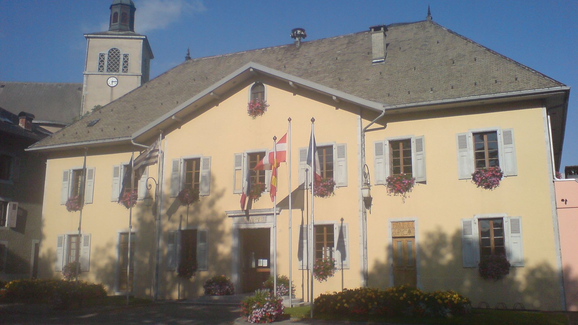 La mairie de Taninges
