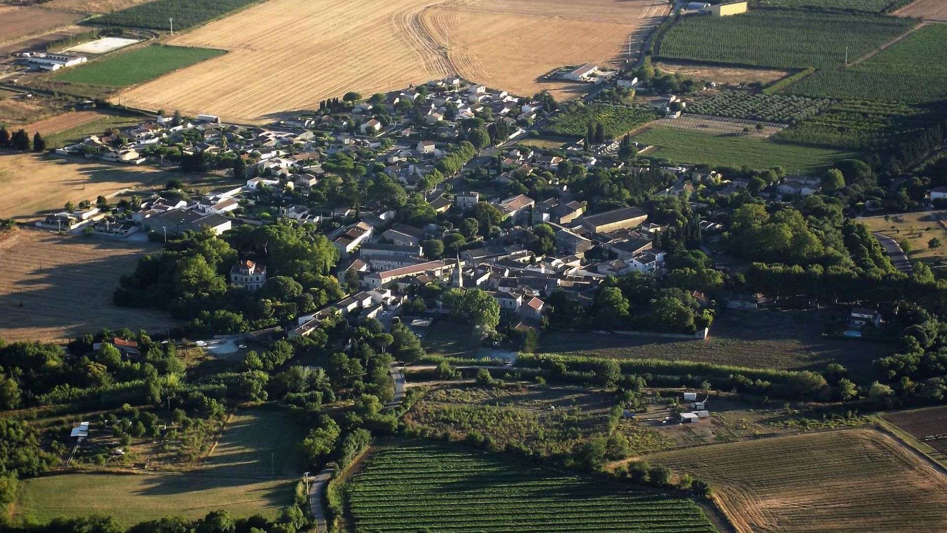 Vue de Saint-Nazaire-de-Pézan