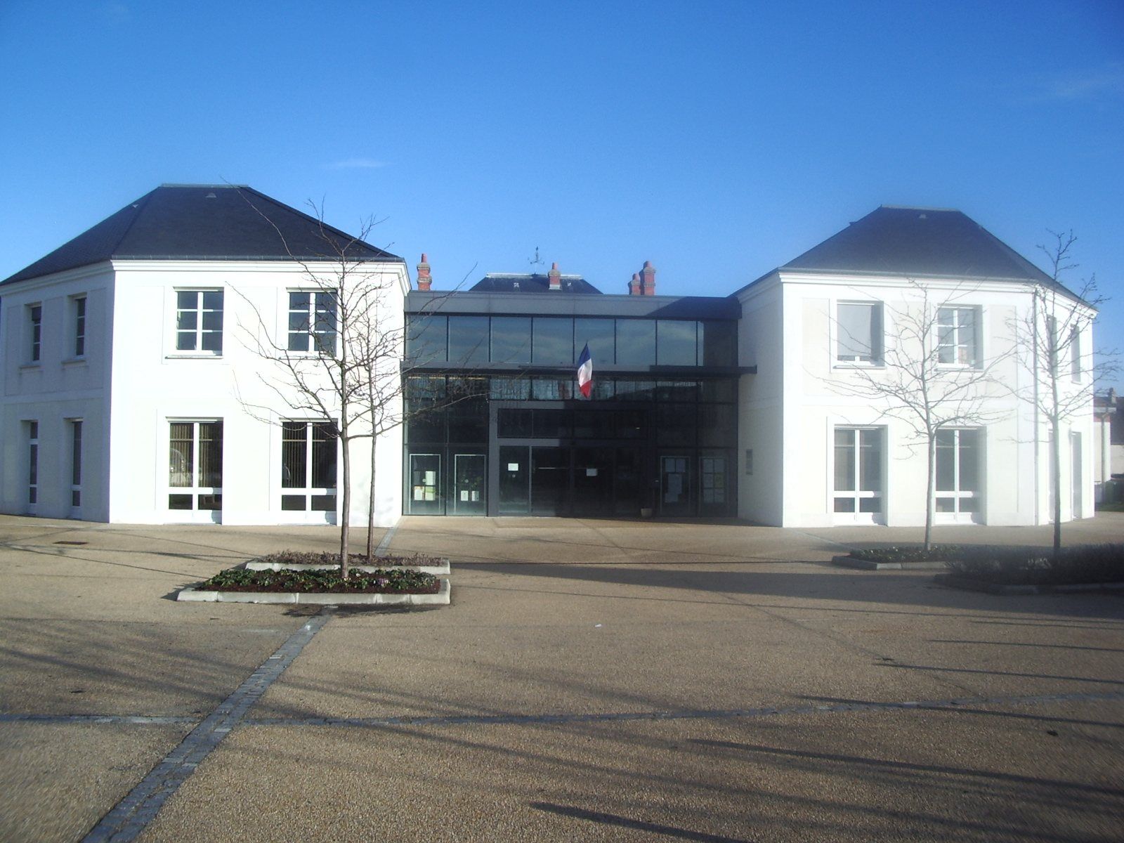 La mairie de Cesson
