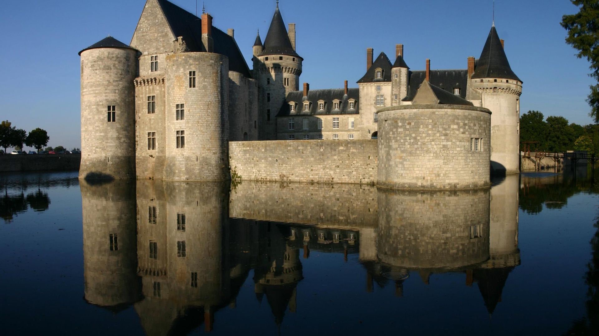 Le château de Sully-sur-Loire