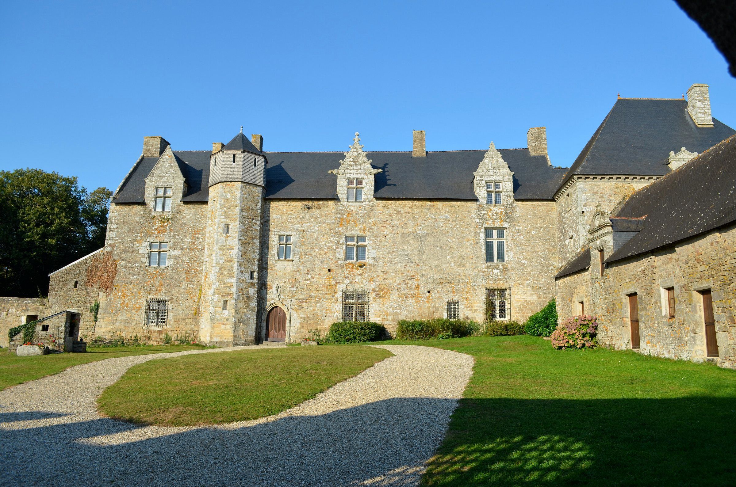 Le château de Theix-Noyalo