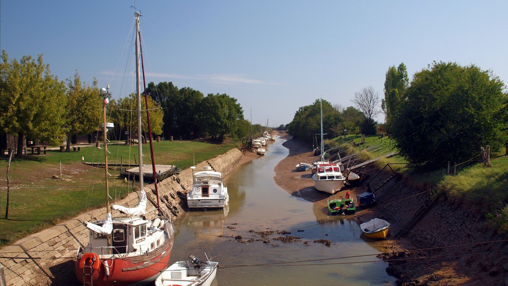Le port de Jau-Dignac-et-Loirac