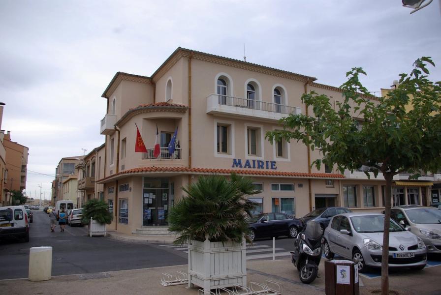 La mairie de Valras-Plage