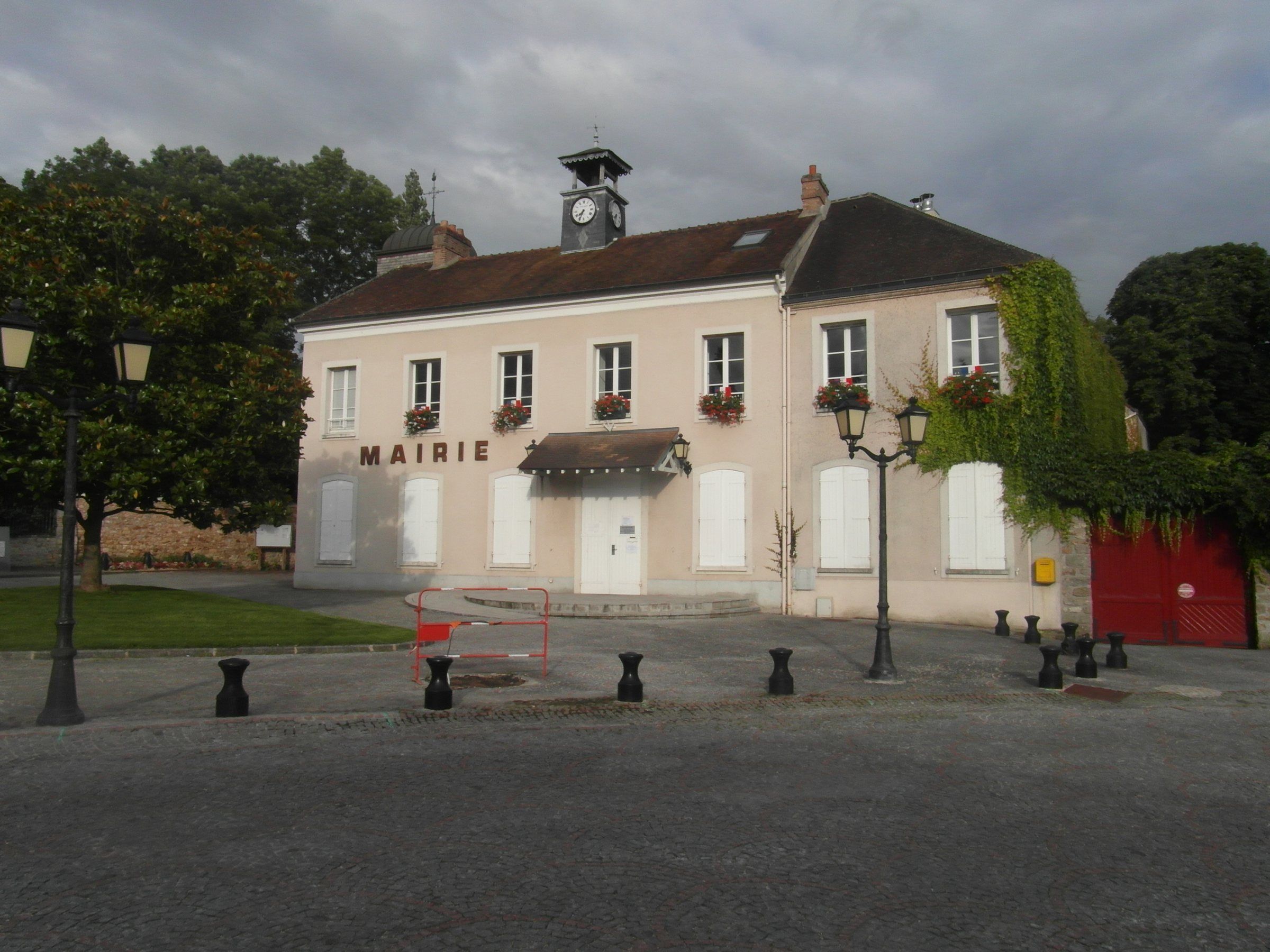 La mairie de Nandy