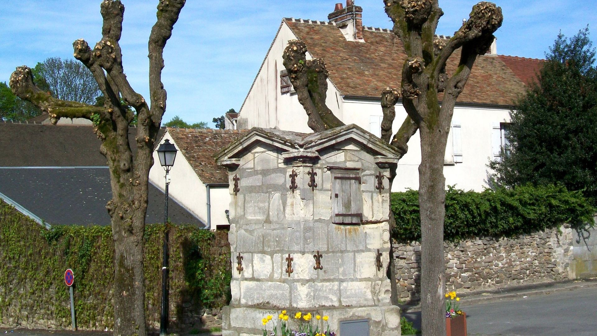 L’église de Plailly