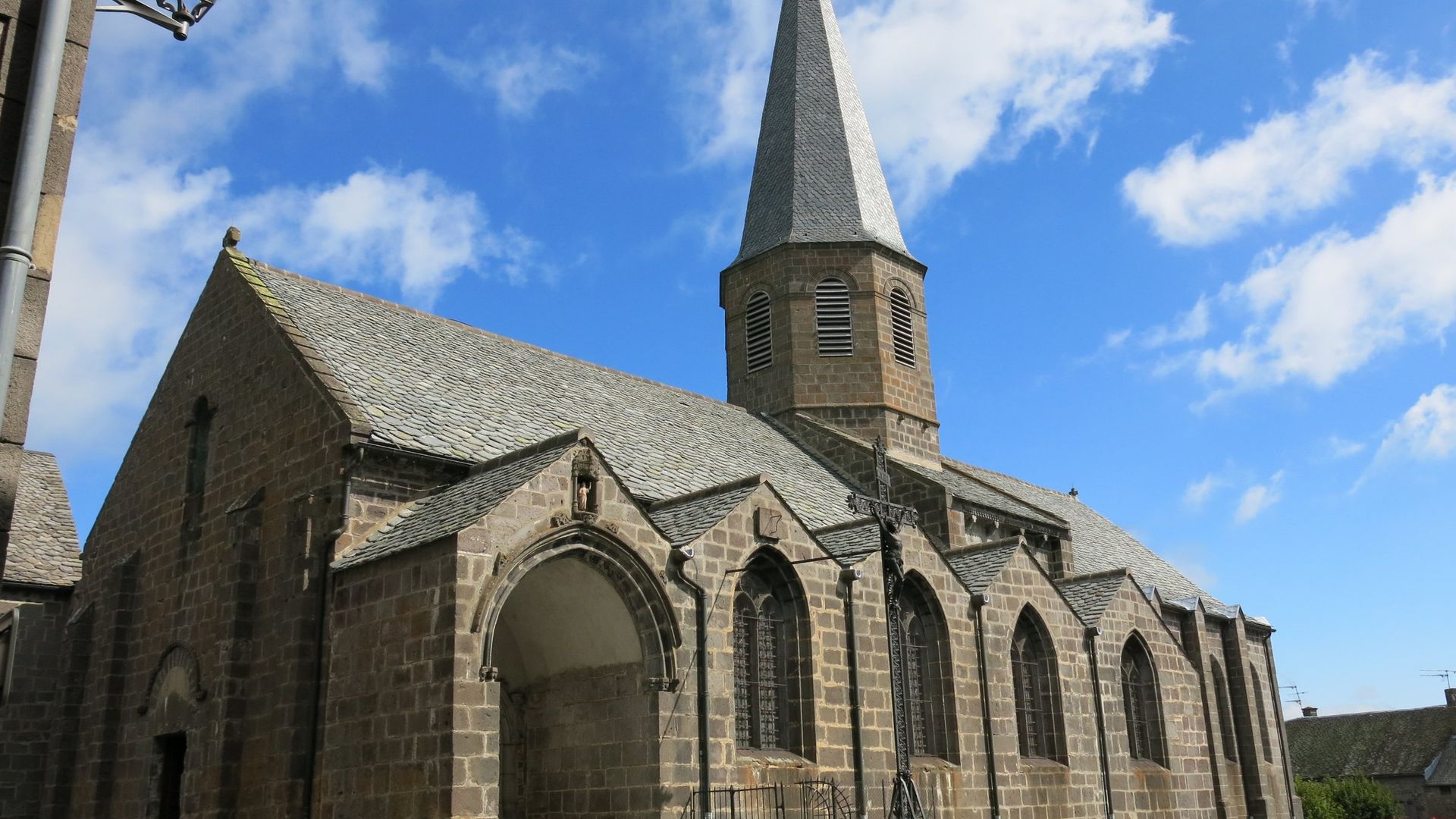 L’église de Besse-et-Saint-Anastaise