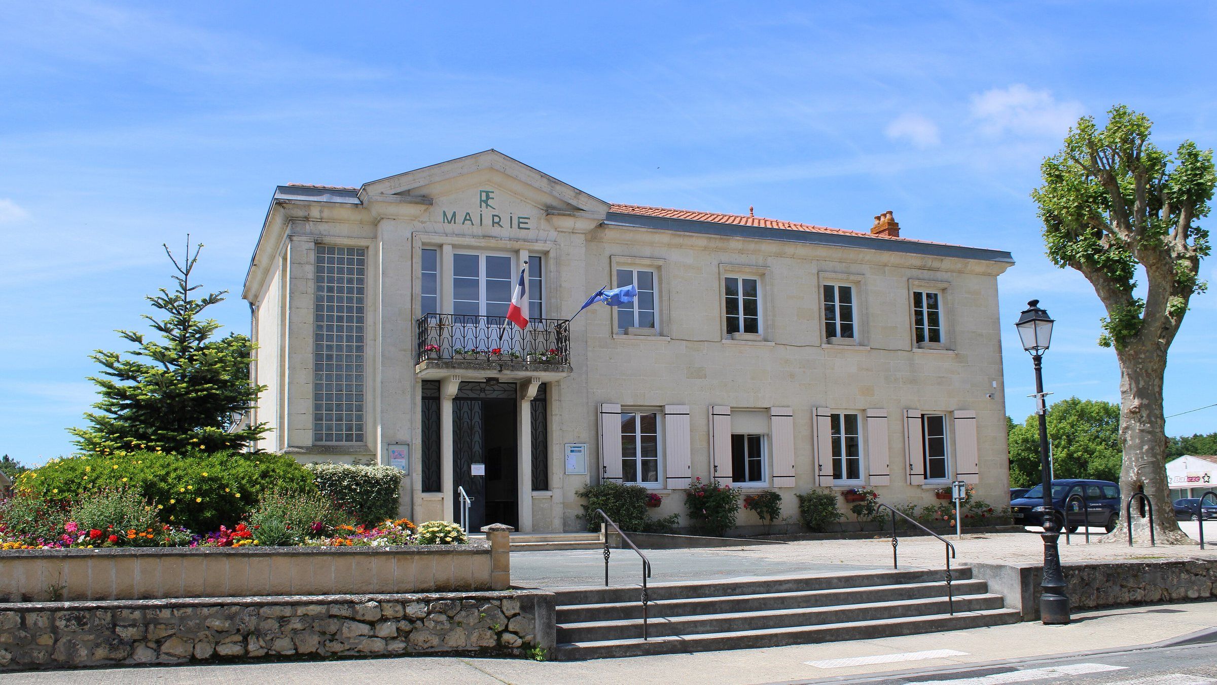 La mairie de Saint-Vivien-de-Médoc