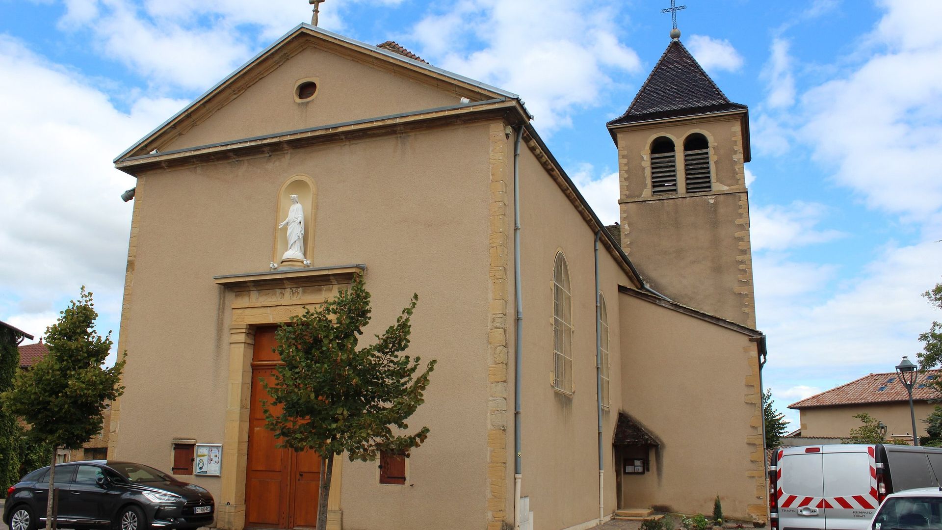 L’église de Chaintré