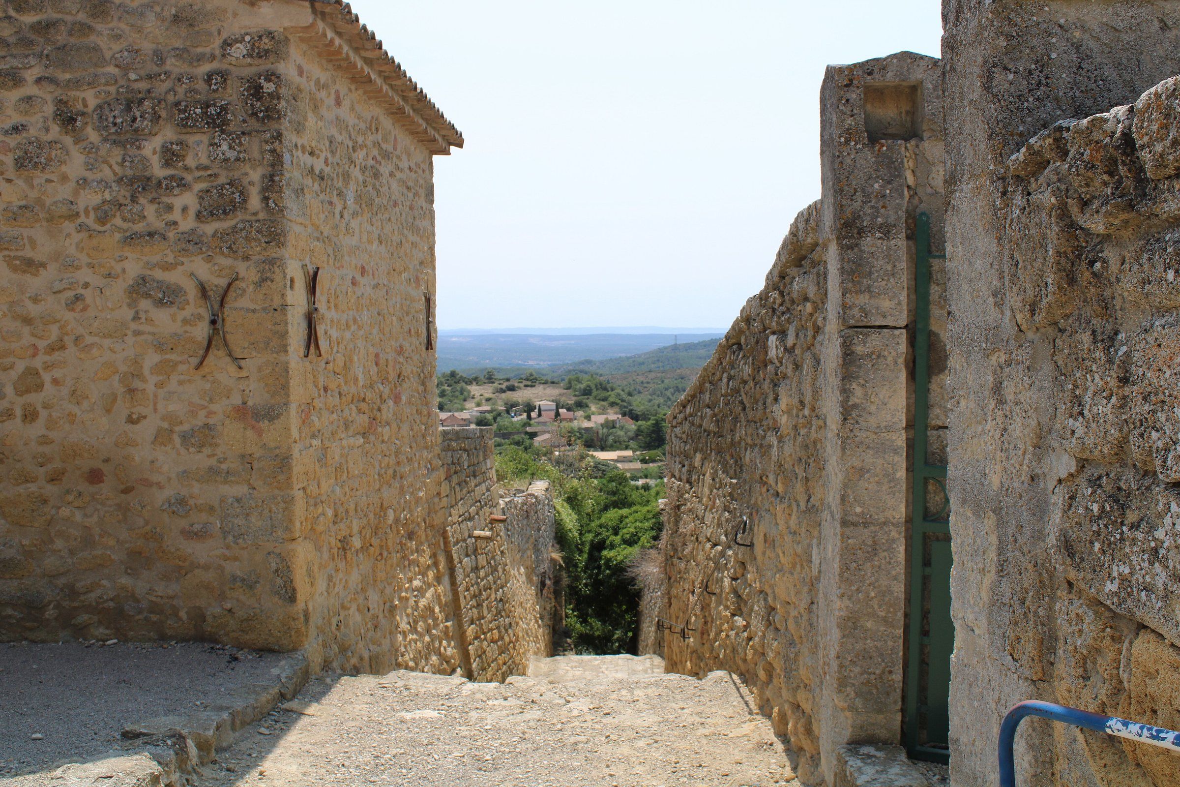Vue de Vernègues