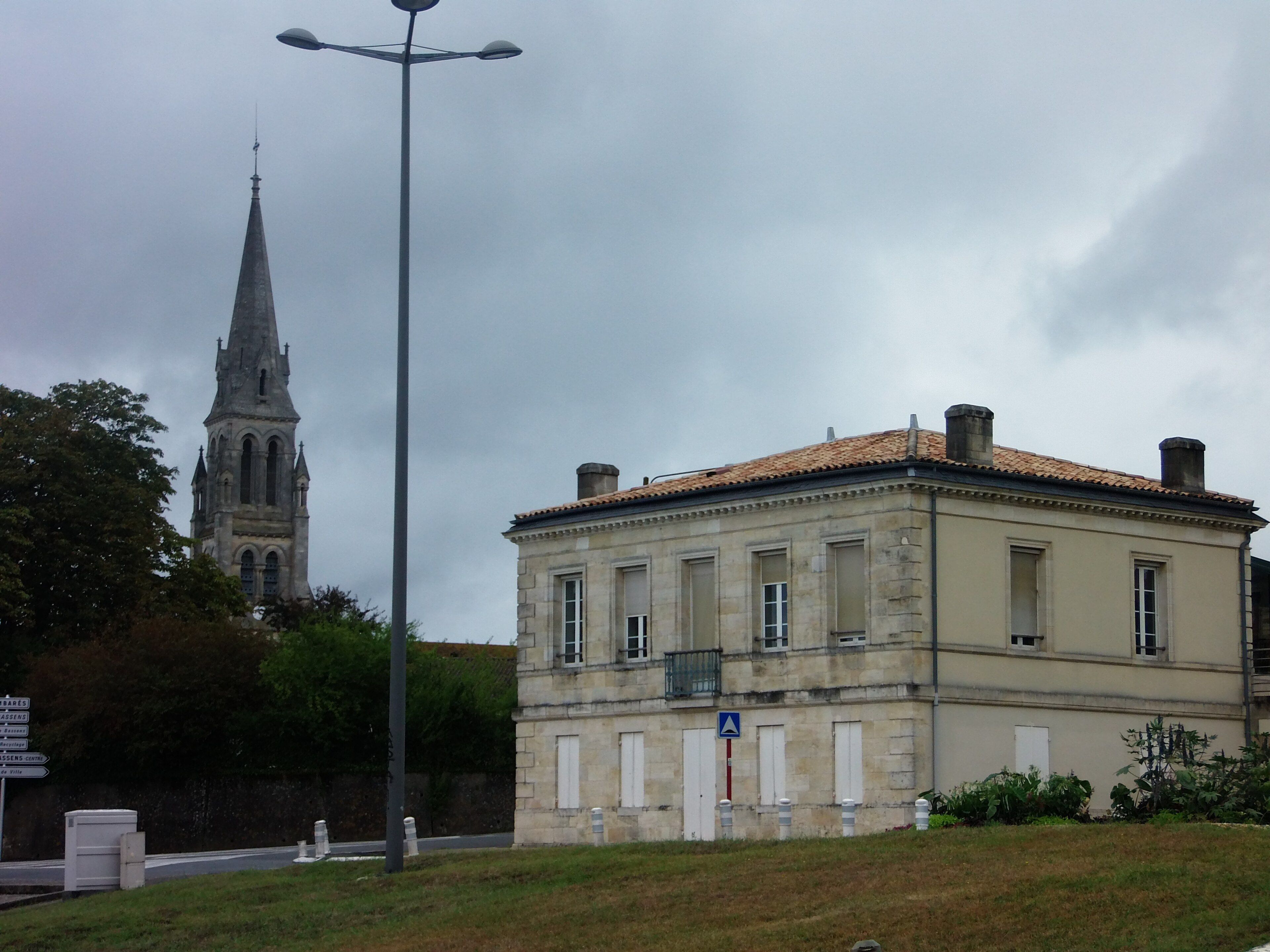 L’église Saint-Pierre de Bassens