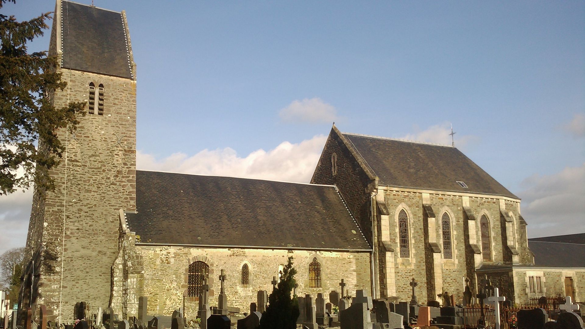 L’église de Bourgvallées