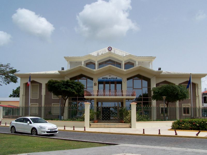 La mairie de Baie-Mahault