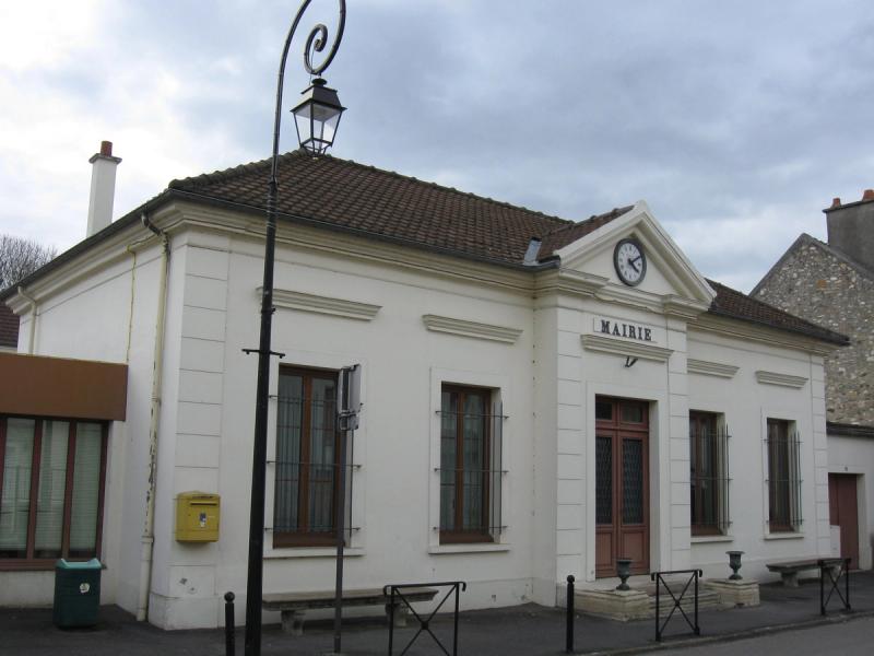 La mairie de Croissy-Beaubourg