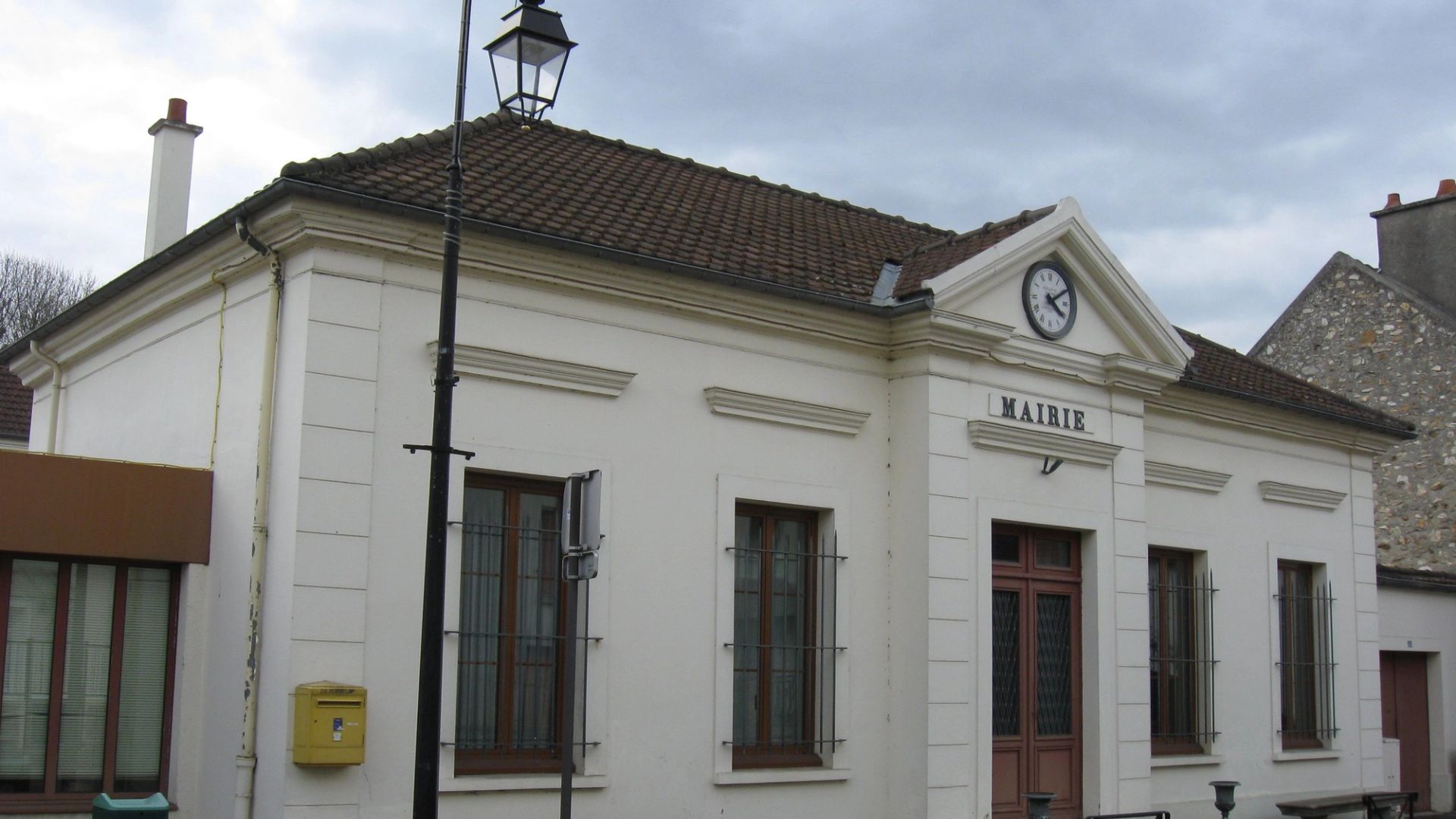 La mairie de Croissy-Beaubourg