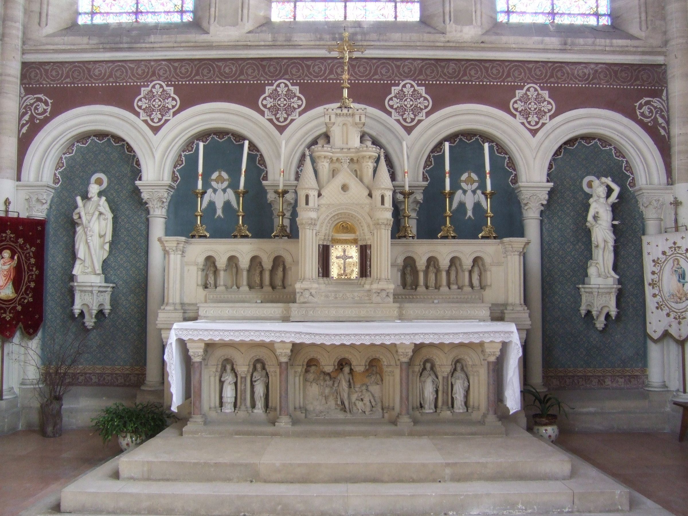 L’église de Port-en-Bessin-Huppain