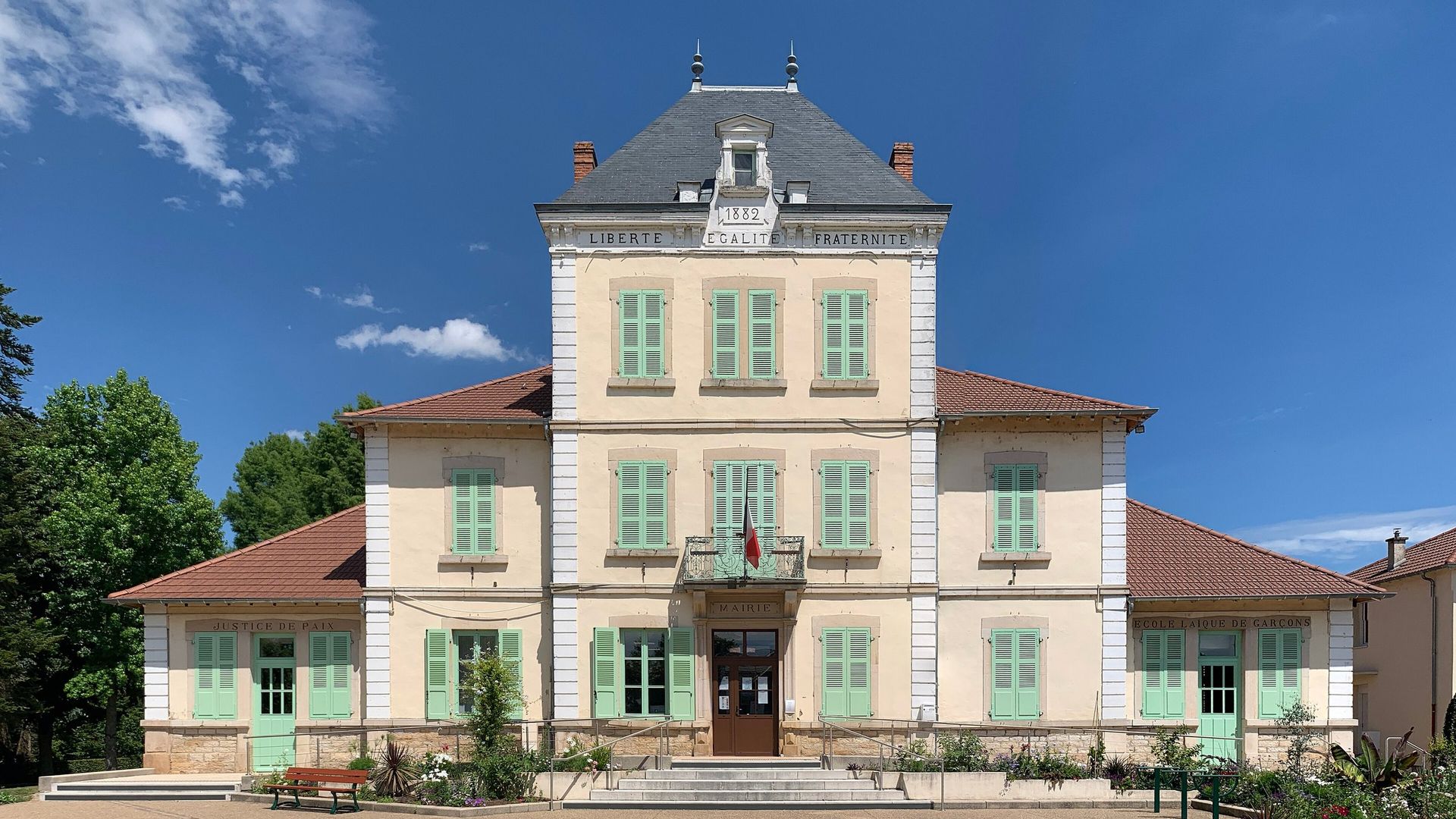 La mairie de Vonnas
