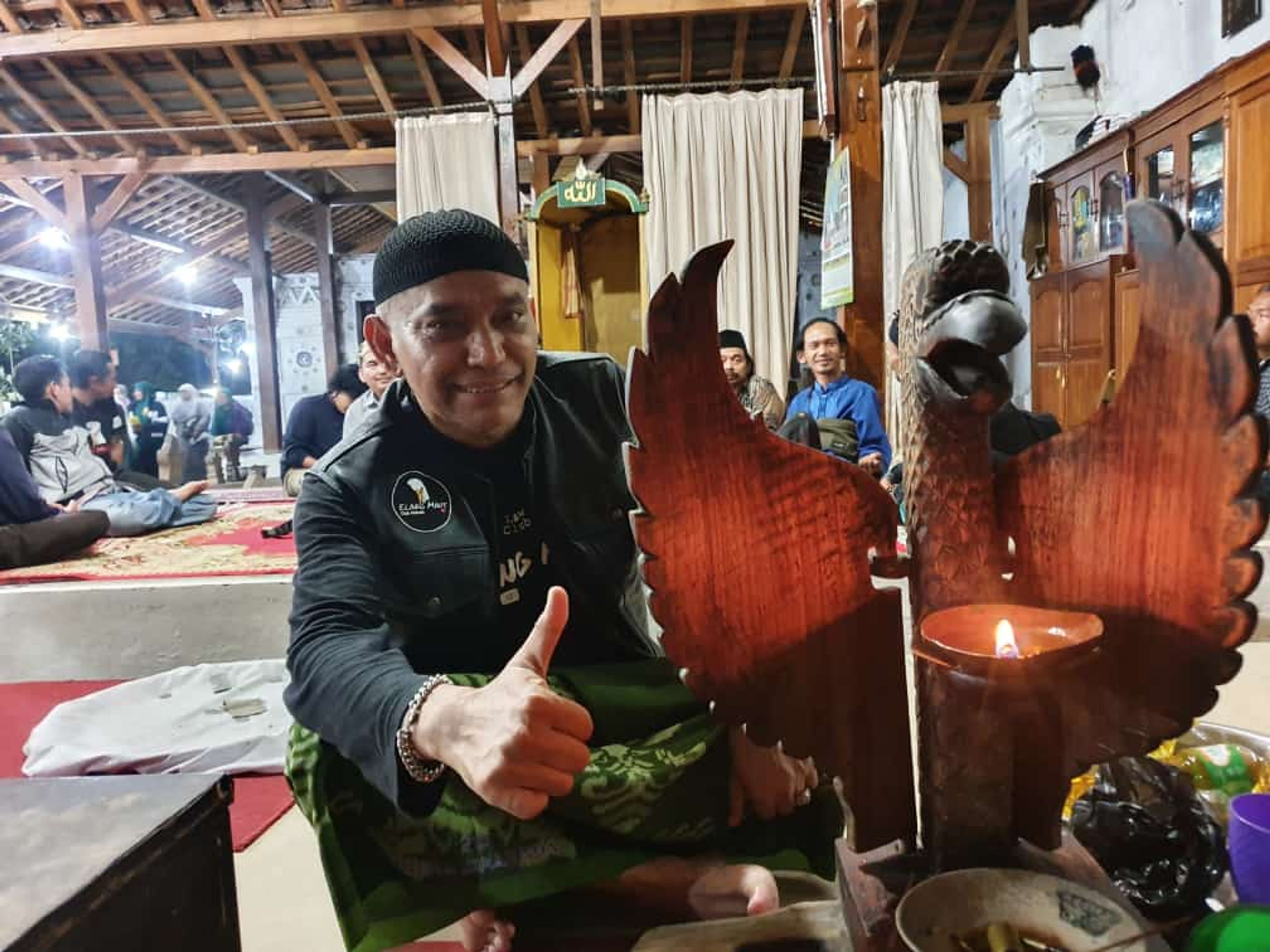 Elang Maut Ziarah Ke Makam Sunan Gunung Jati dan Berkunjung Ke Keraton Kanoman Cirebon