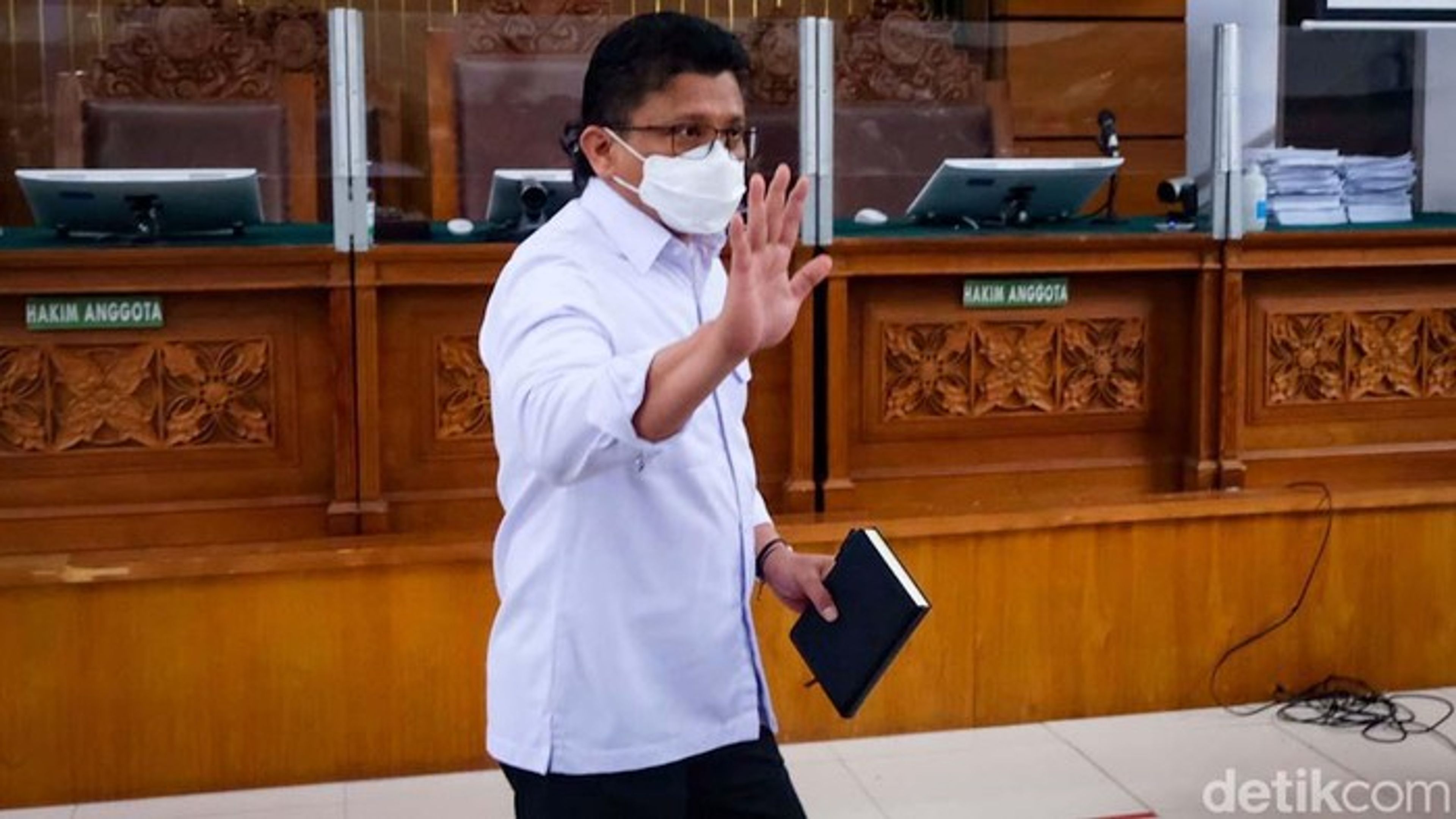 Ferdy Sambo Di tuntut Penjara Seumur Hidup