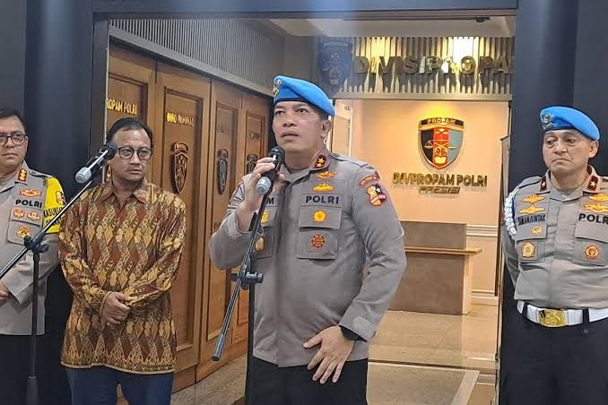 Pelaku Pemerasan Warga Malaysia dari Briptu hingga AKBP