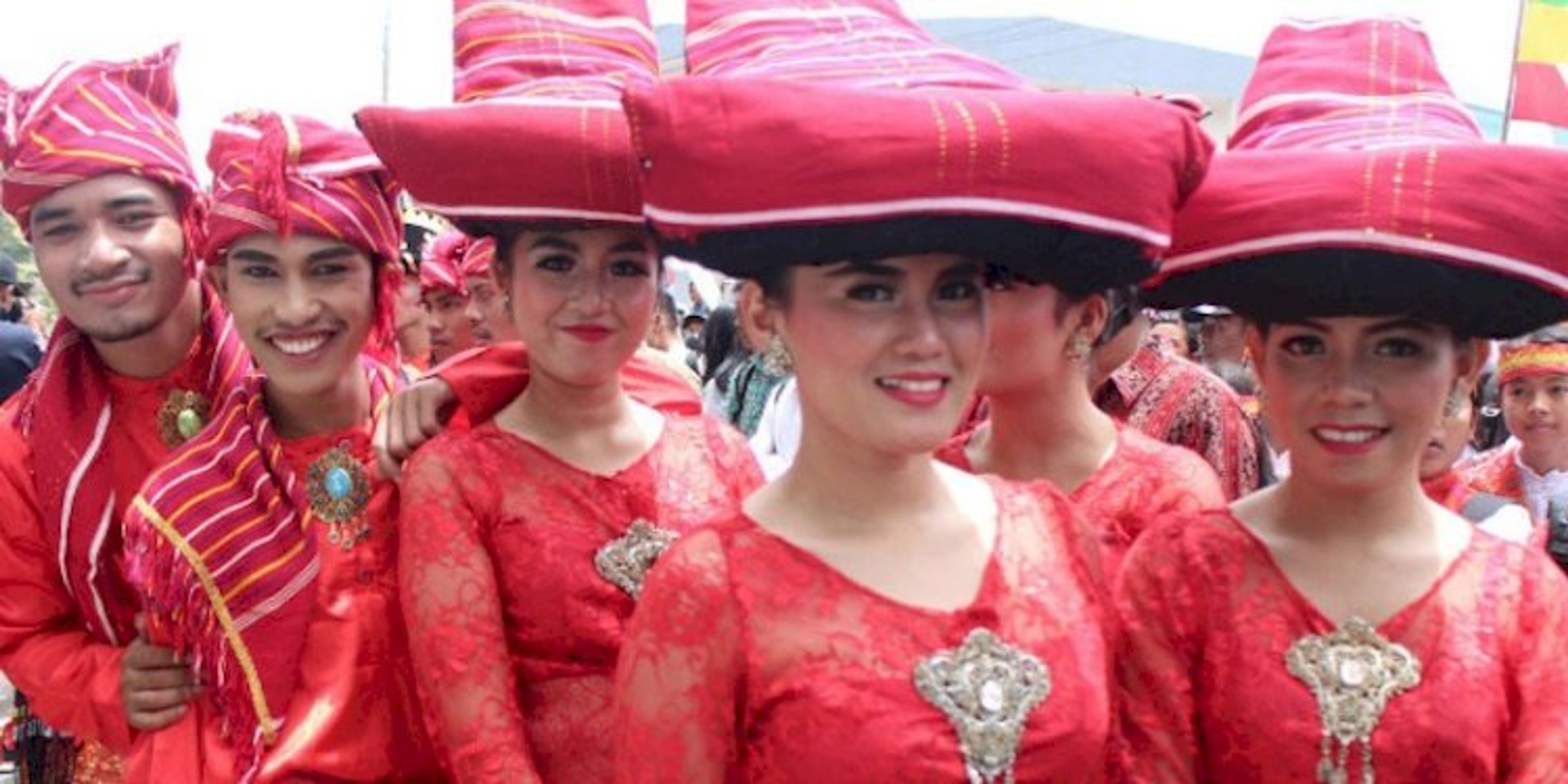 Mengapa Suku Karo Bukan Bagian Dari Batak ?