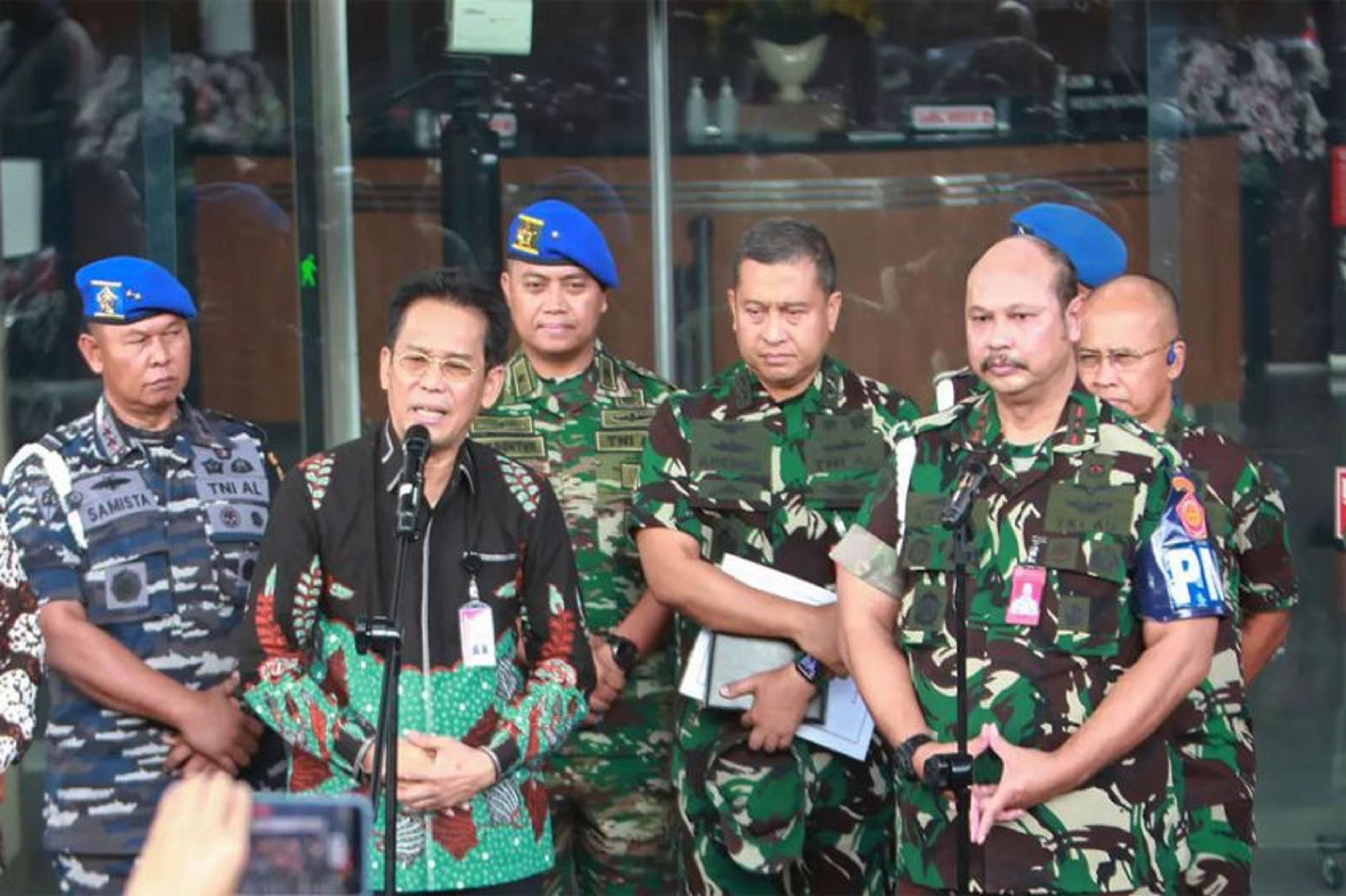 KPK minta maaf karena Takut ?