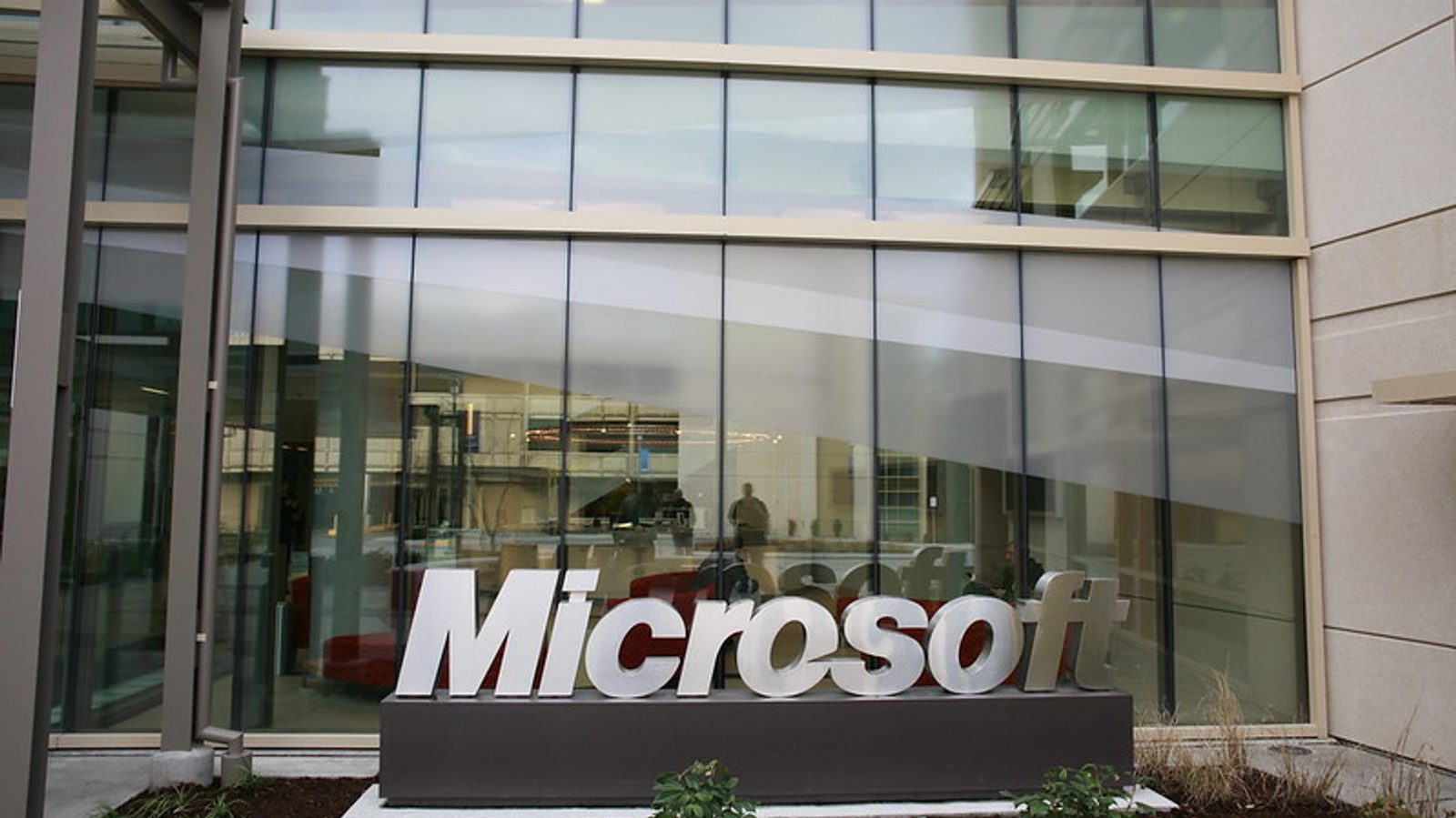 Microsoft Ads on Windows 11 Menu: An in-depth look