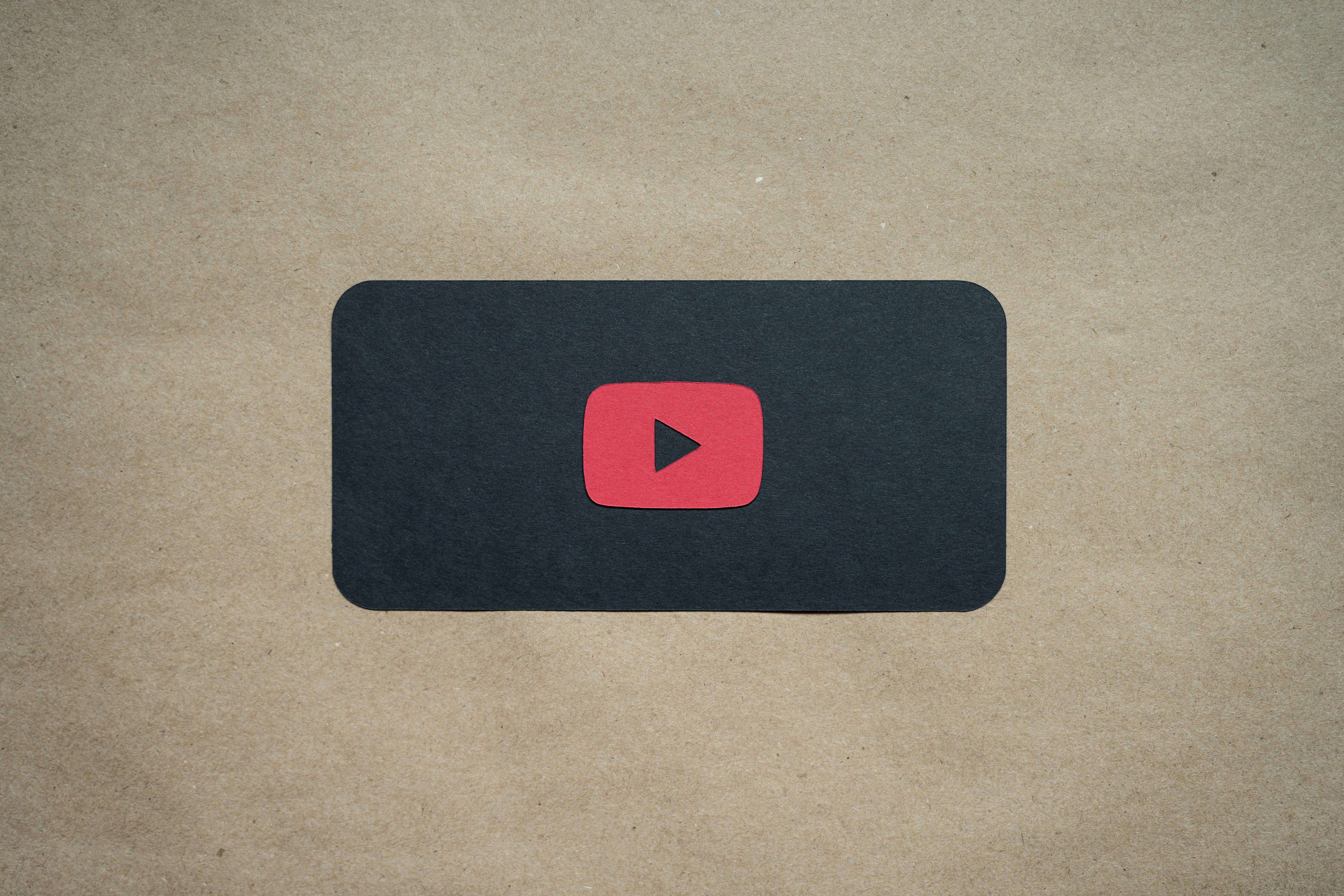 Black and red Youtube icon