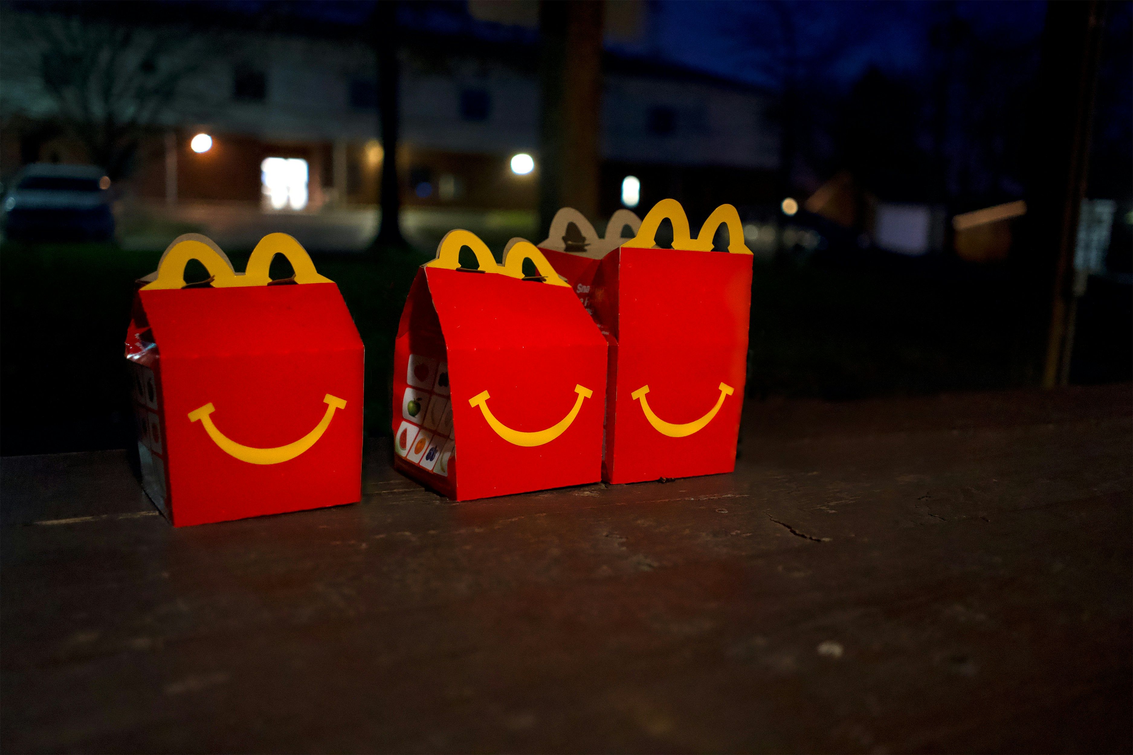 3 McDonald's Happy Meals