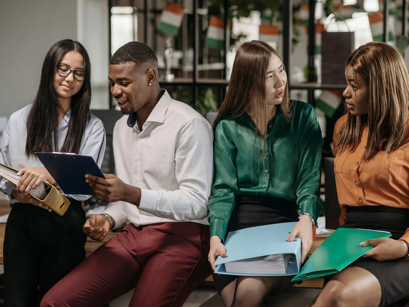 Best AI Tools for Team Communication