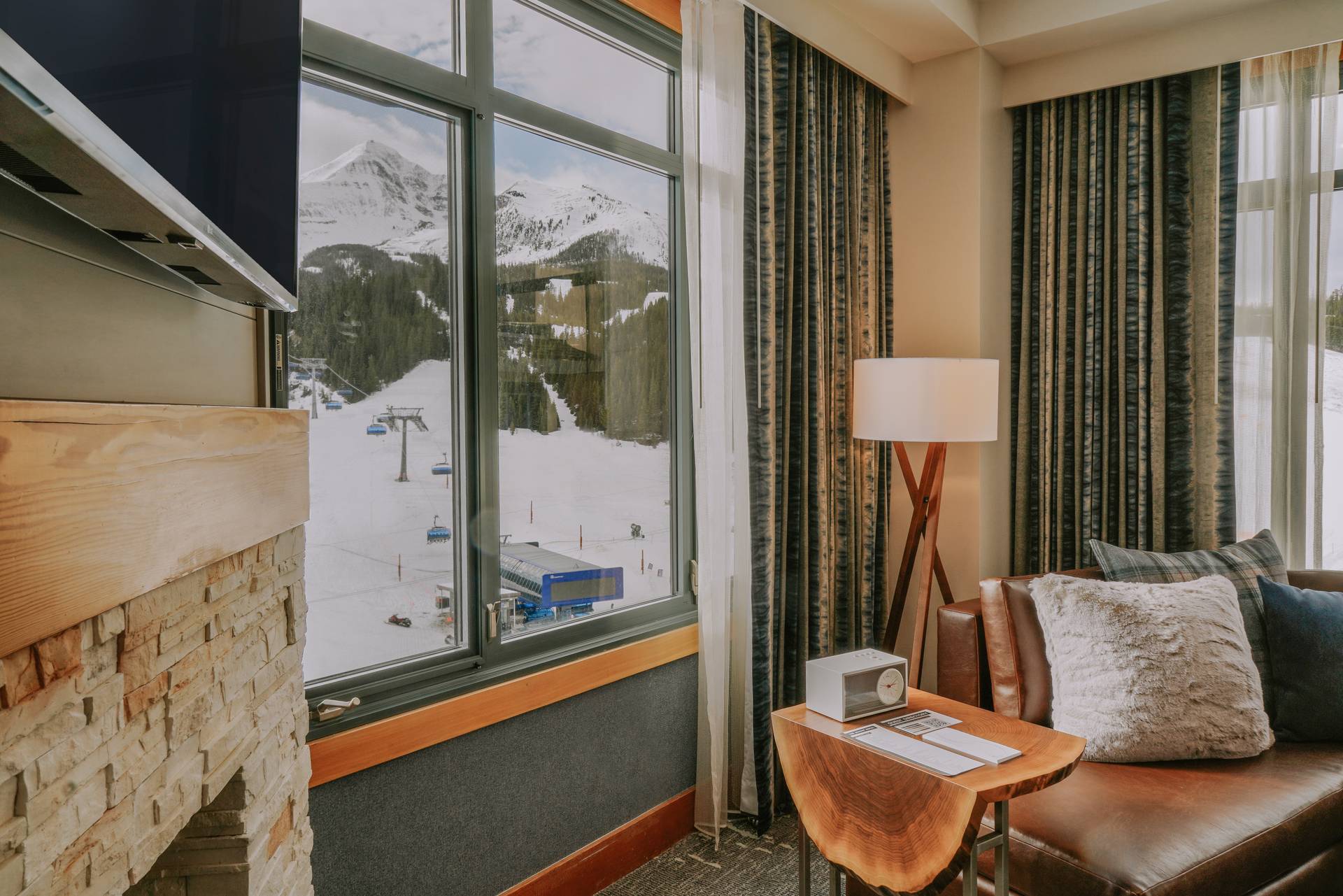 Summit Hotel Three Bedroom Suite hotel room sitting area