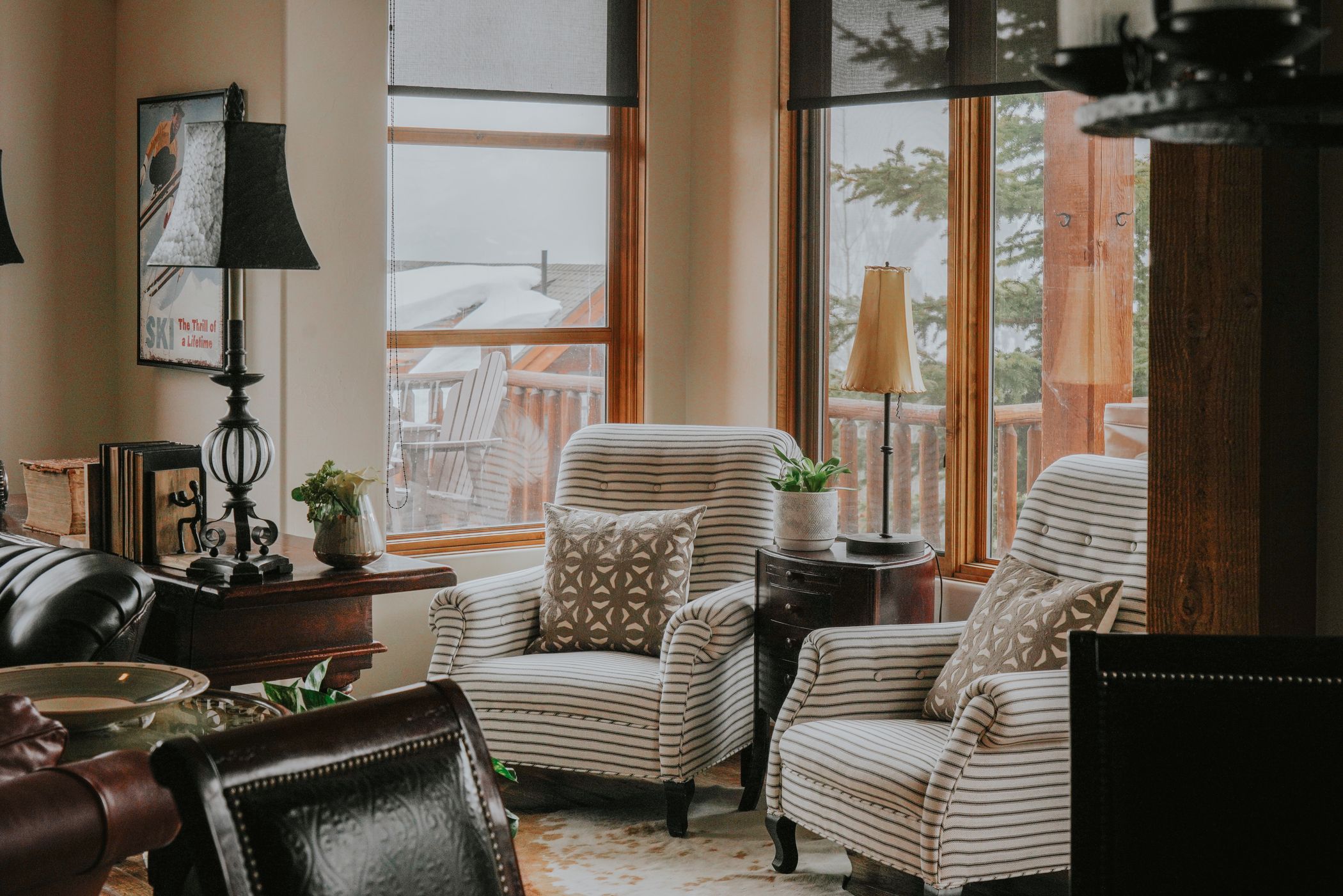 Alpine Meadows Chalet 8 vacation home living room