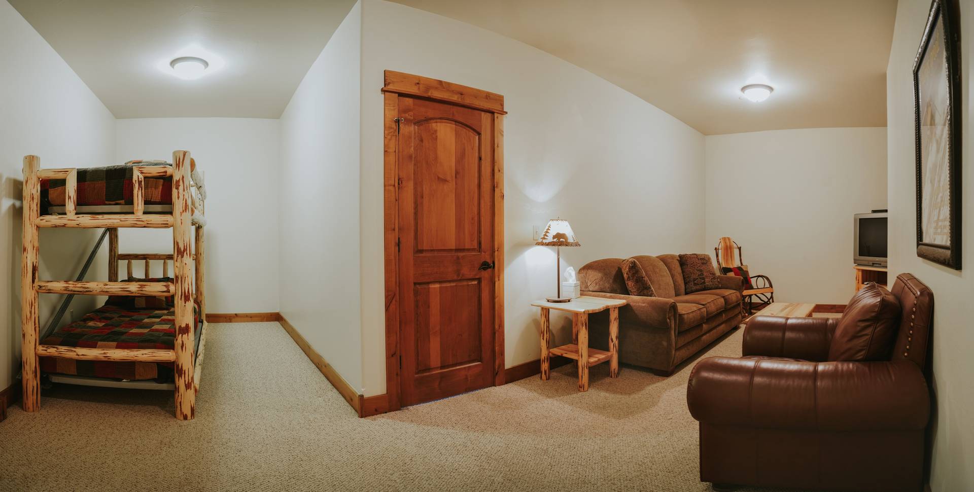 Alpenglow Condominiums 21B vacation condo media room