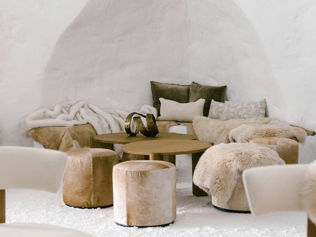 Iglu interior furniture