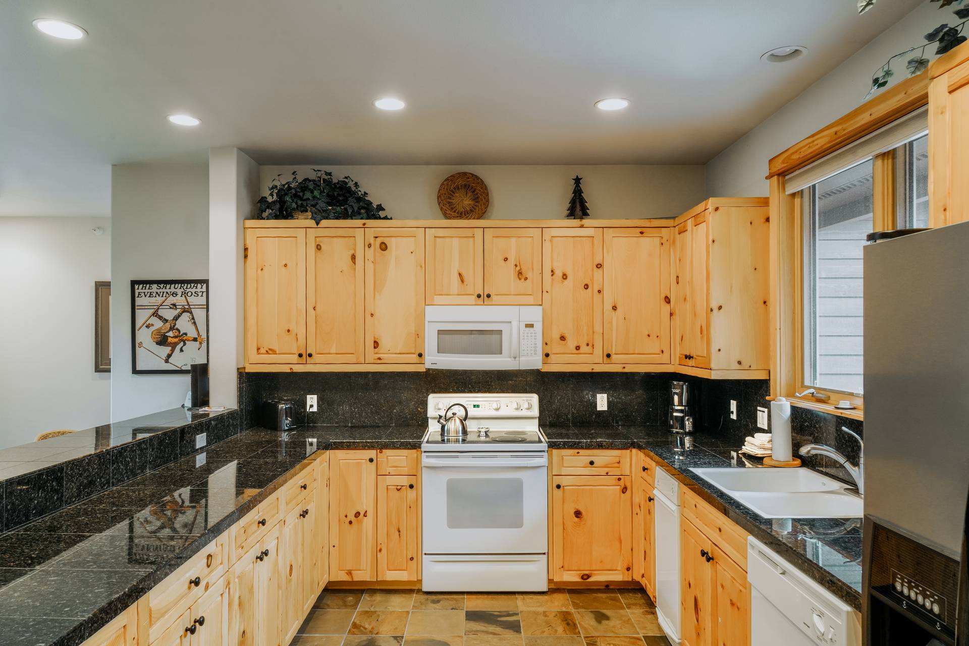 Lone Moose 210A vacation condo kitchen