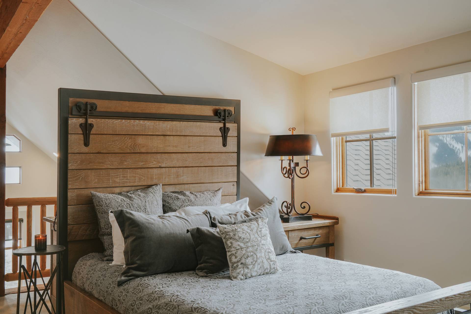 Alpine Meadows Chalet 8 vacation home loft