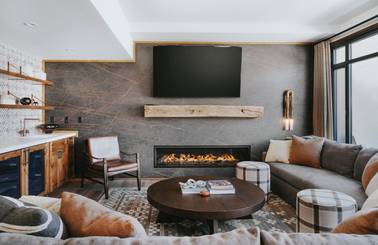 Summit Hotel penthouse living room