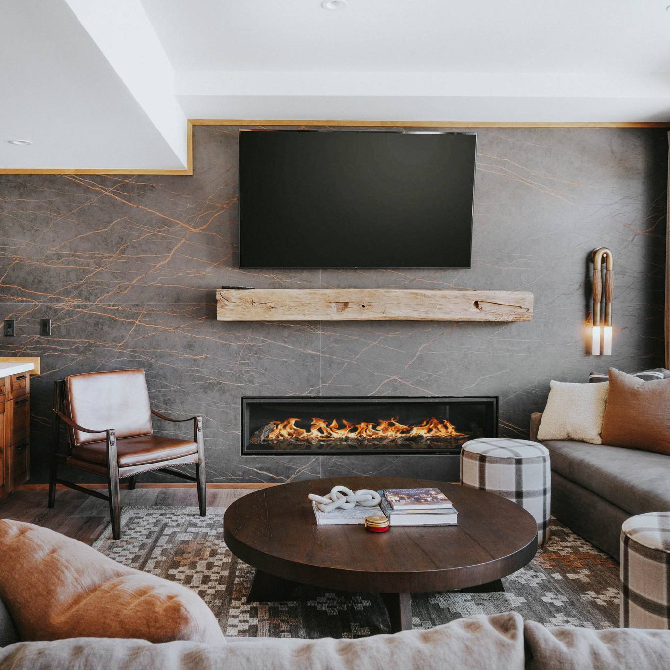 Summit Hotel Penthouse 1006 at Big Sky Resort, Montana