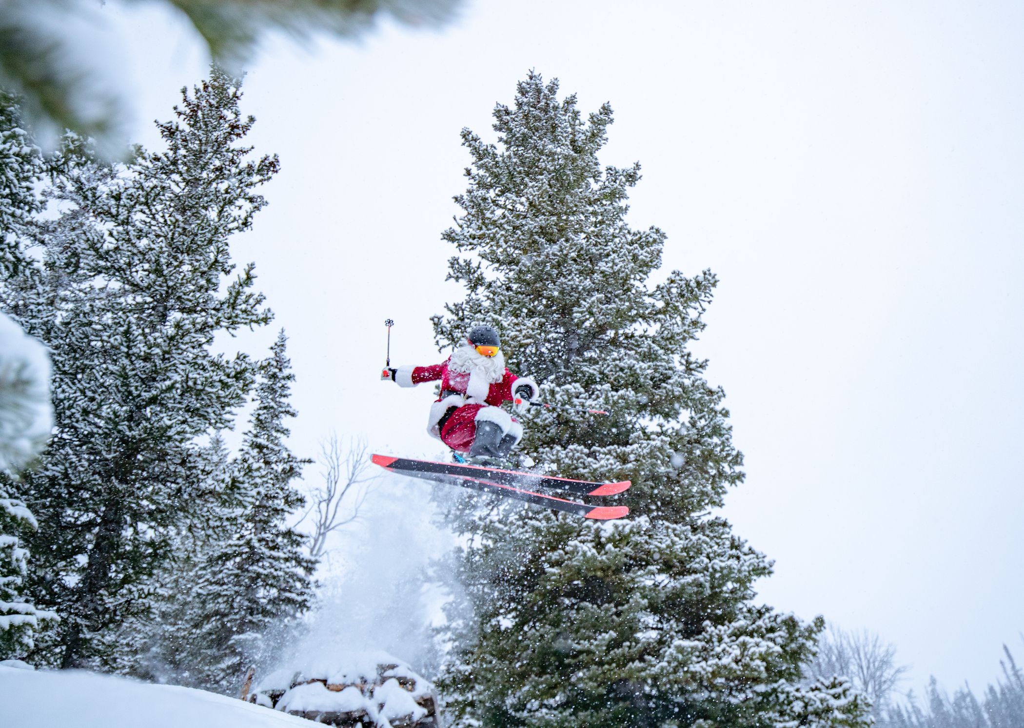 Santa skiing