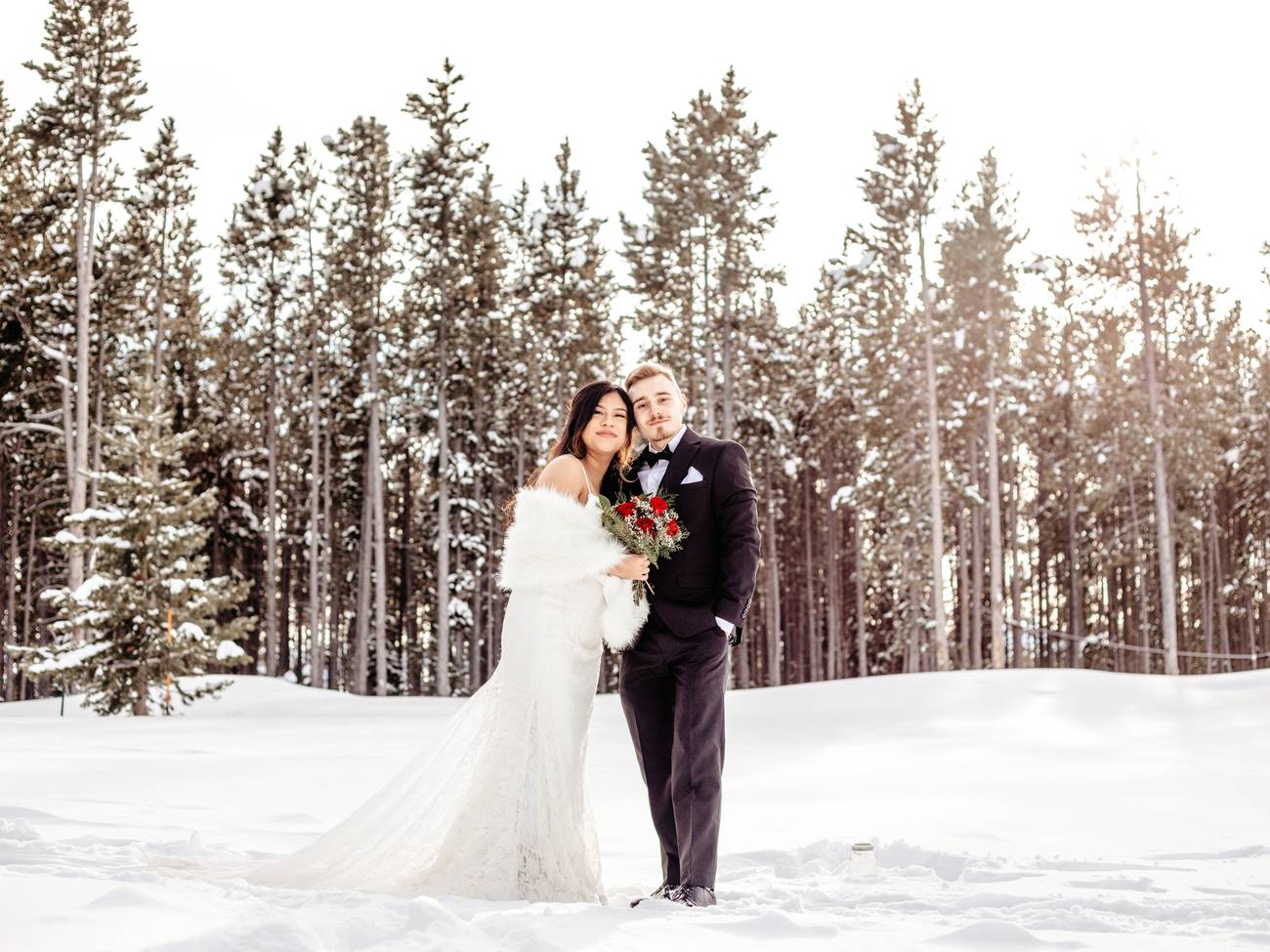 Outdoor winter weddings