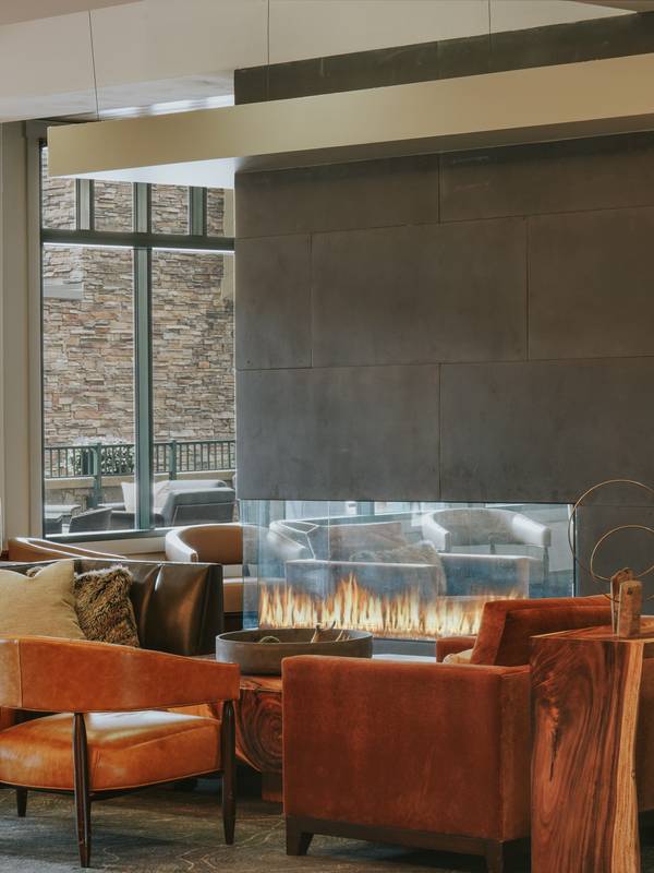 Summit hotel lobby